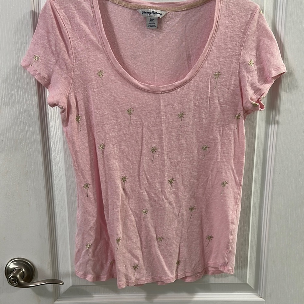 Tommy Bahama S Pink Embellished Rounded Neck Tee